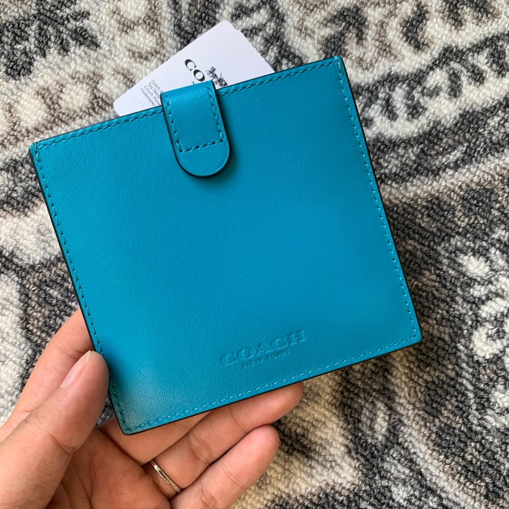 Heritage Card Case - Picture 2 of 3